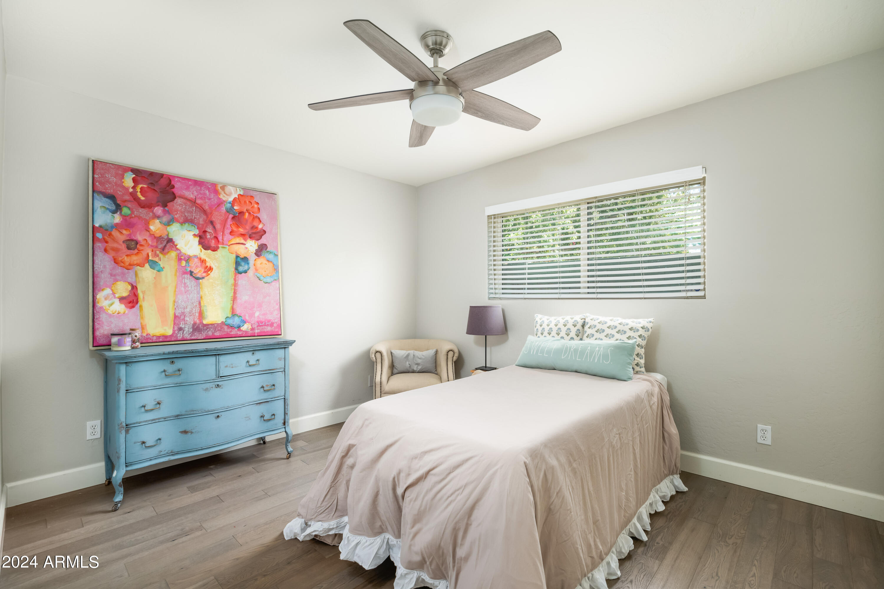 5221 N 34TH Place