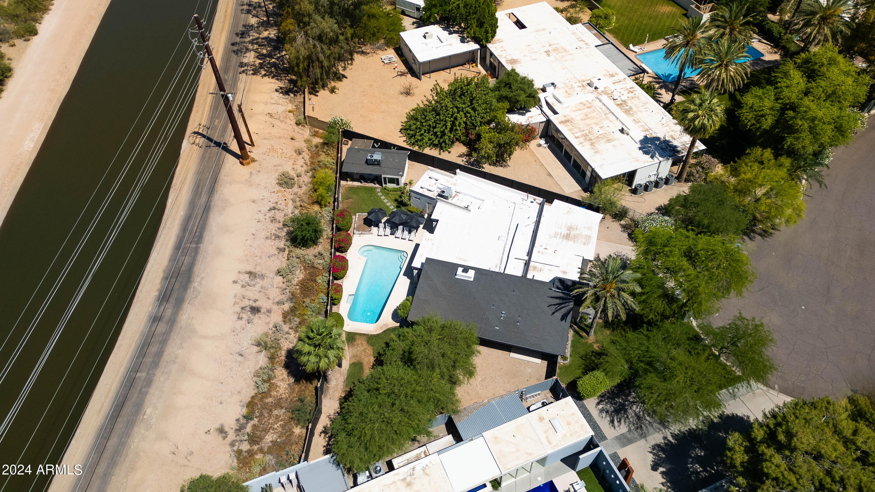 5221 N 34TH Place