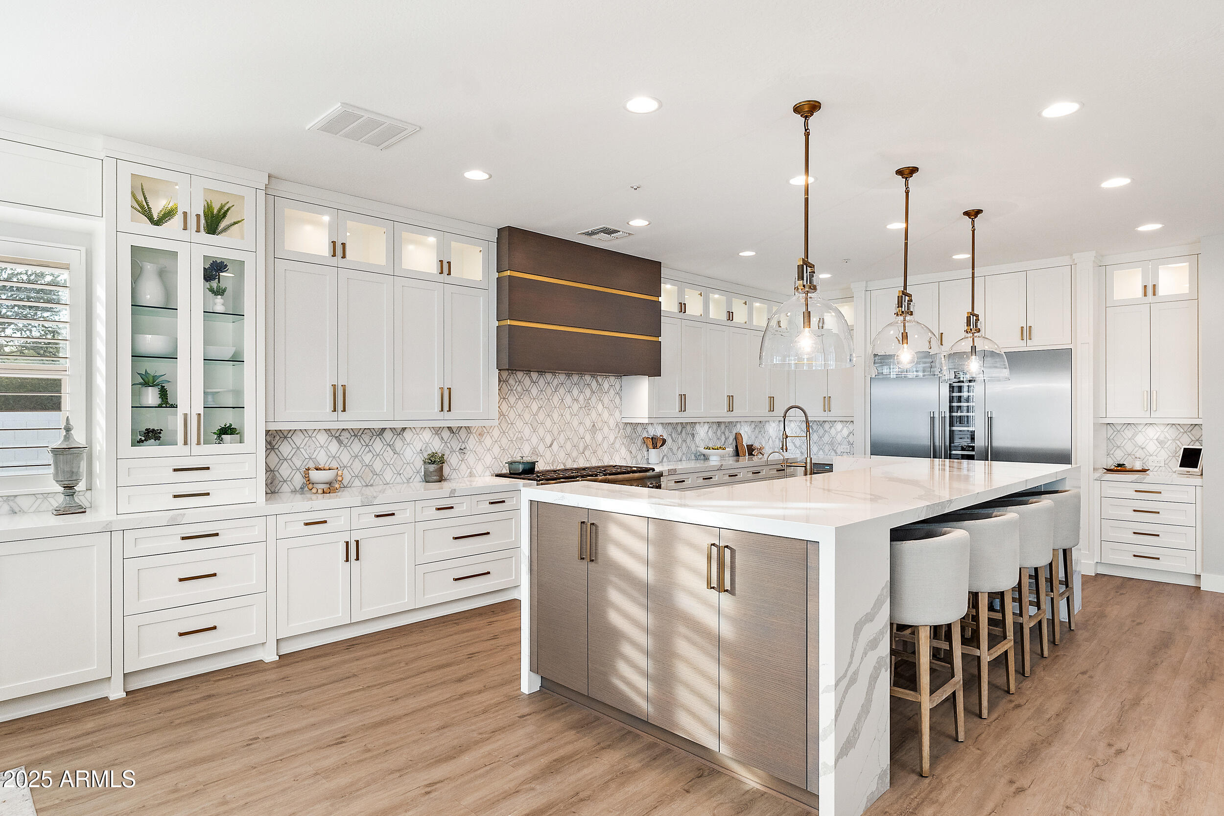 7749 W ARTEMISA Avenue