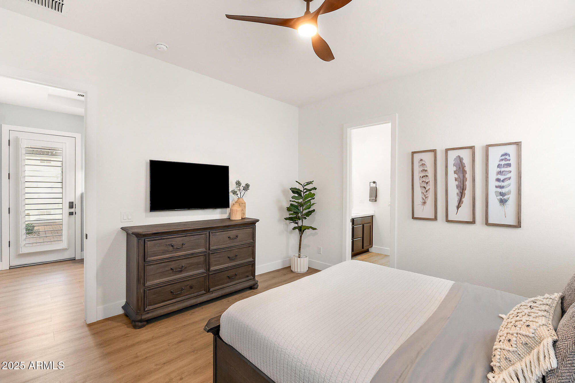 7749 W ARTEMISA Avenue