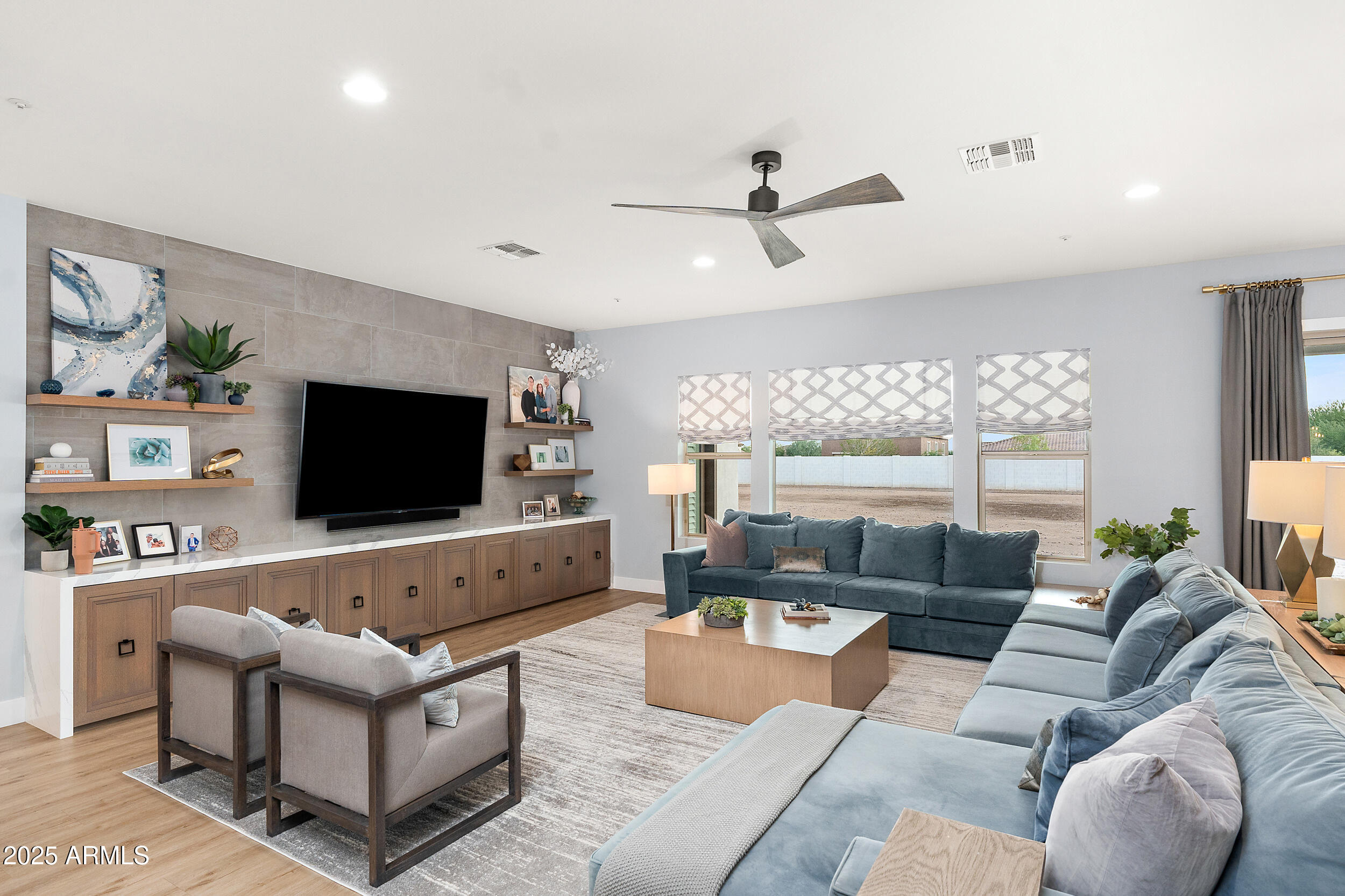 7749 W ARTEMISA Avenue