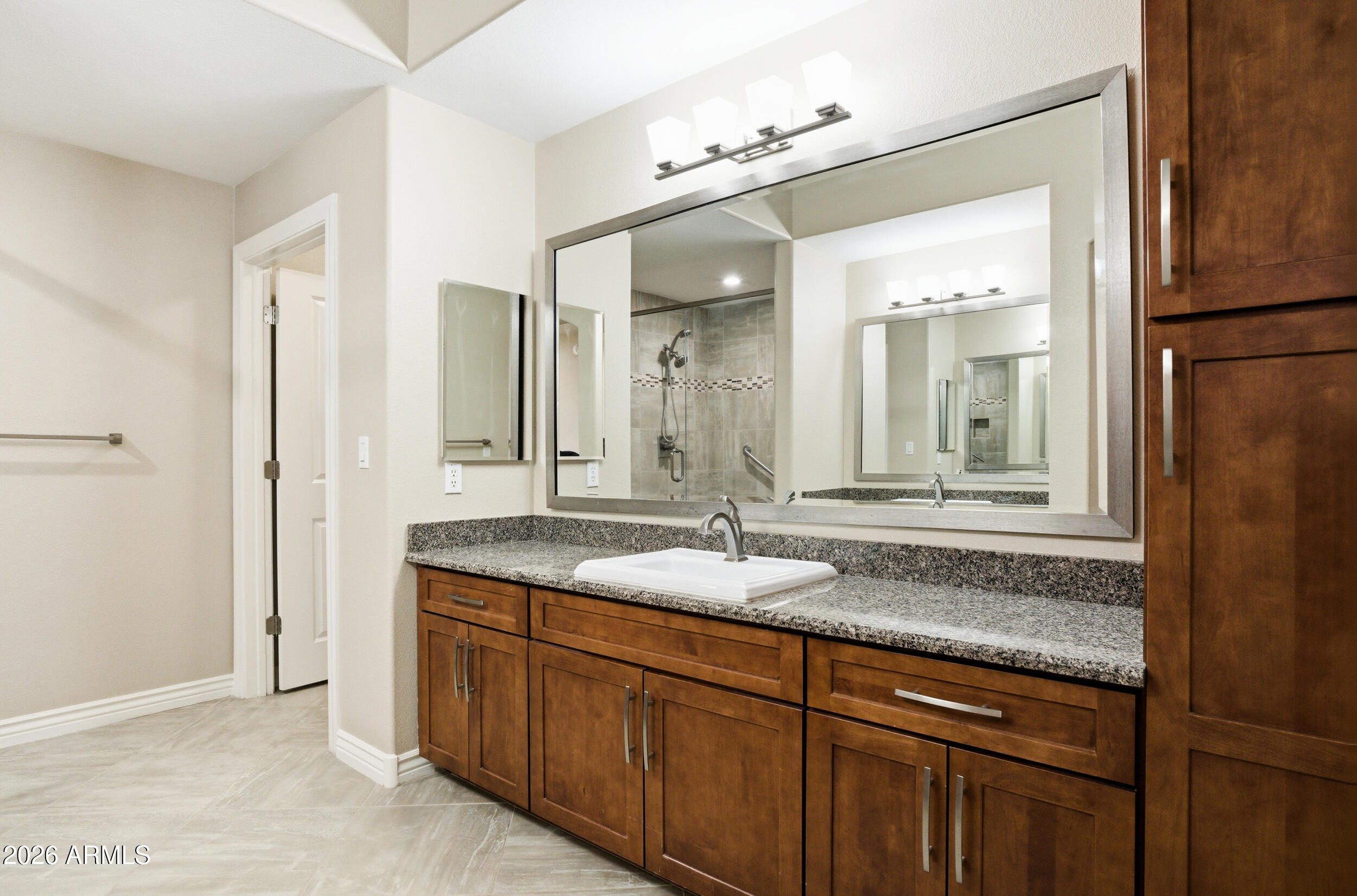 7601 E INDIAN BEND Road 1044