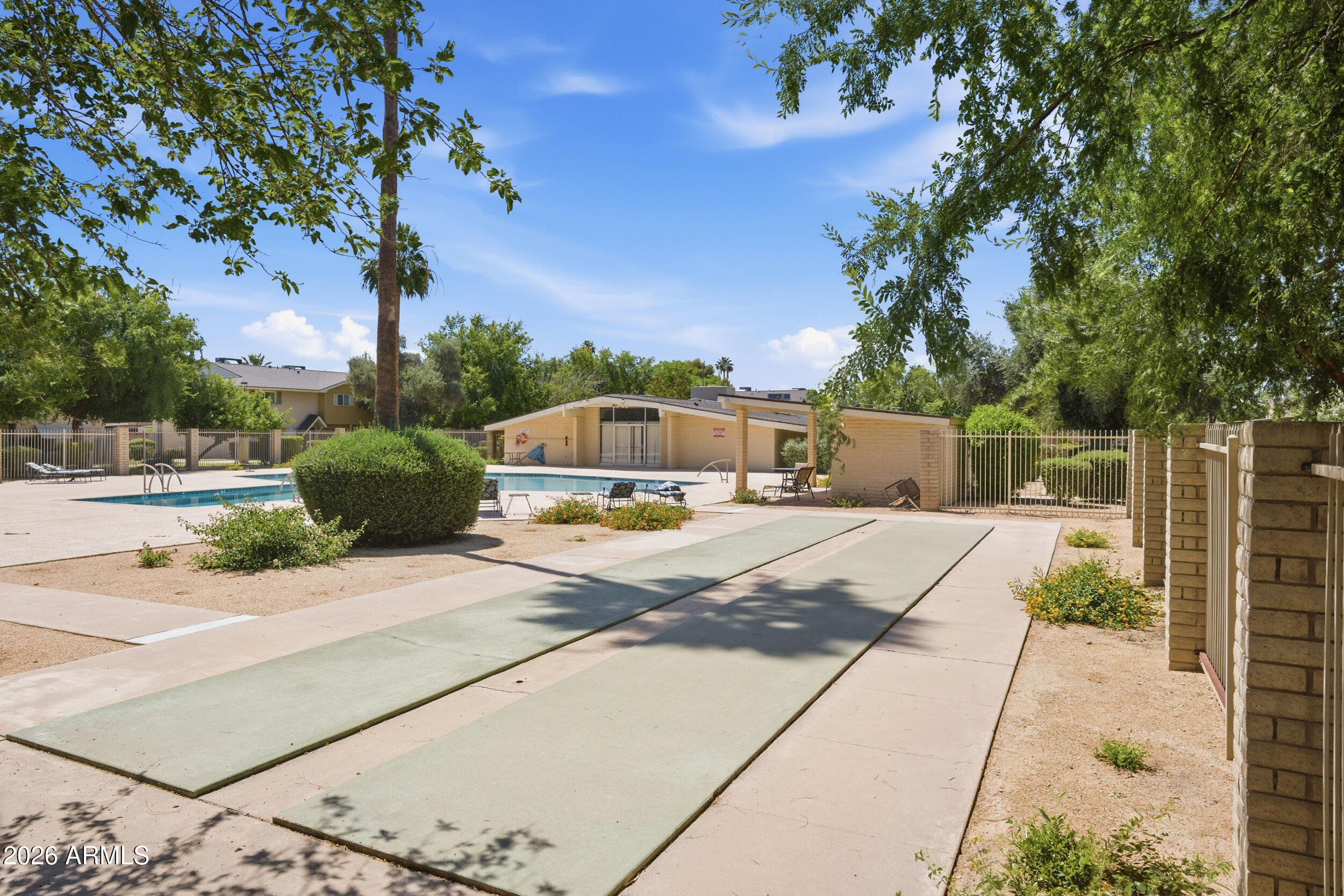 5805 N GRANITE REEF Road