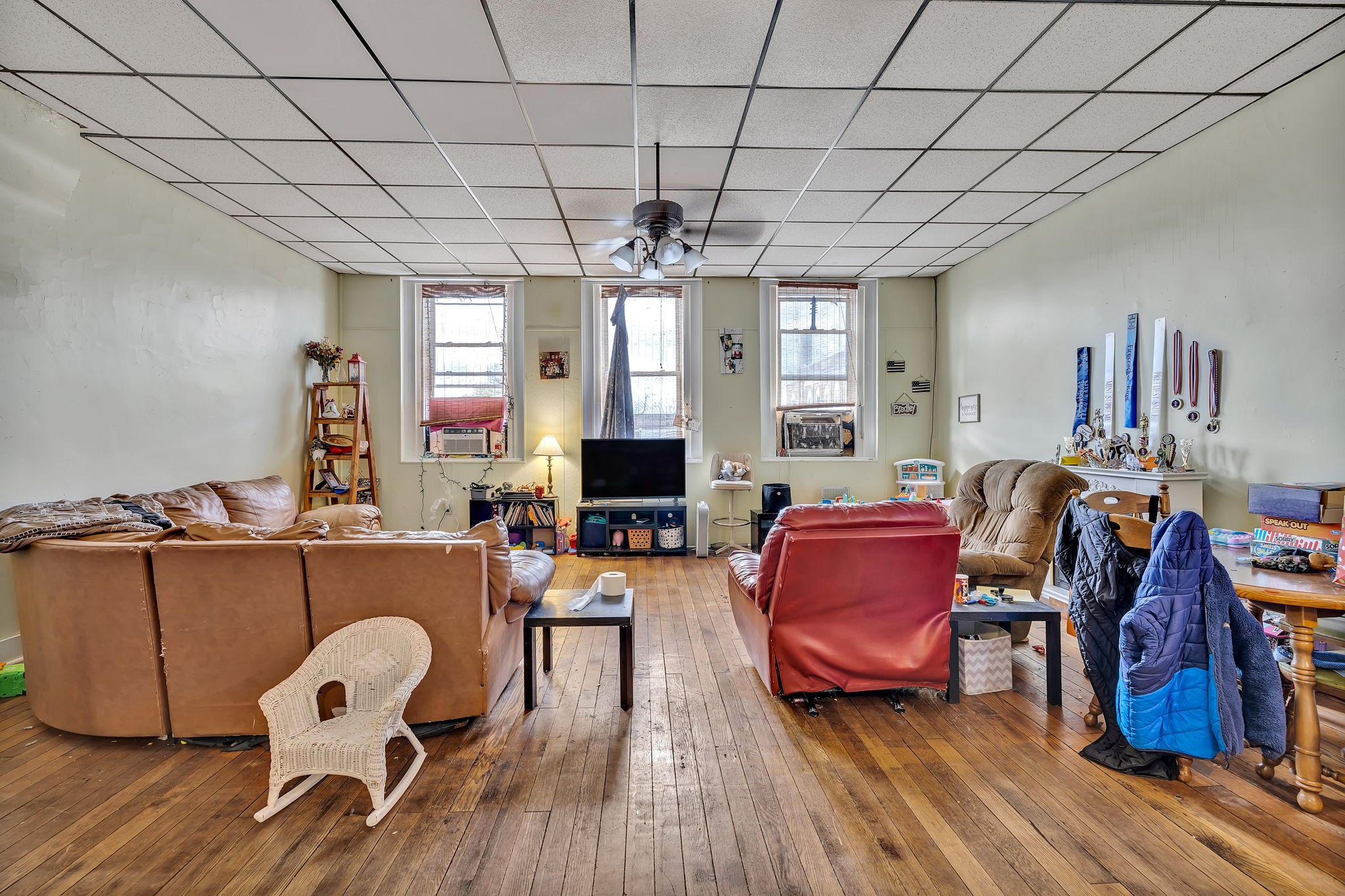 306 N Public Sq