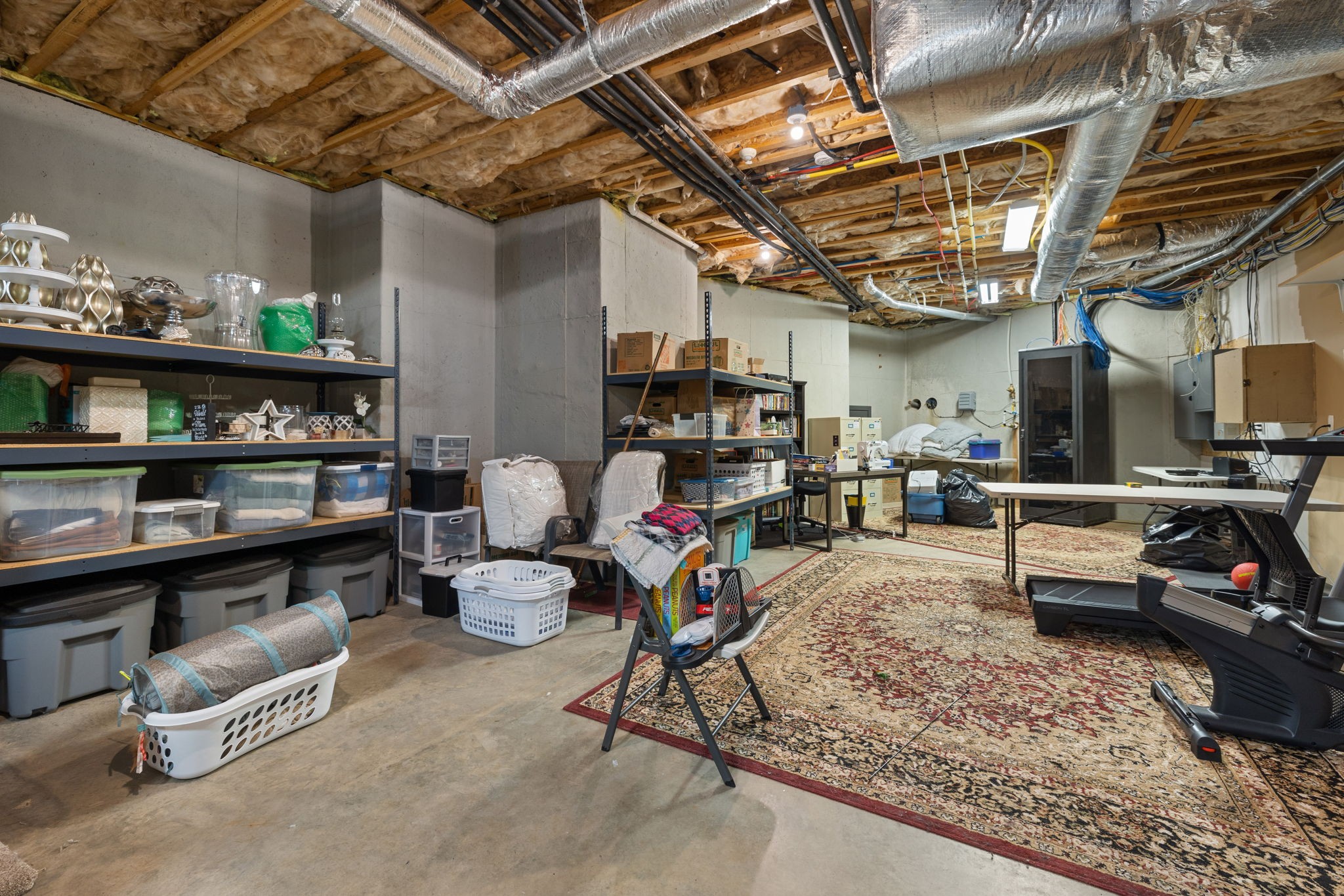 3747 Armstrong Rd