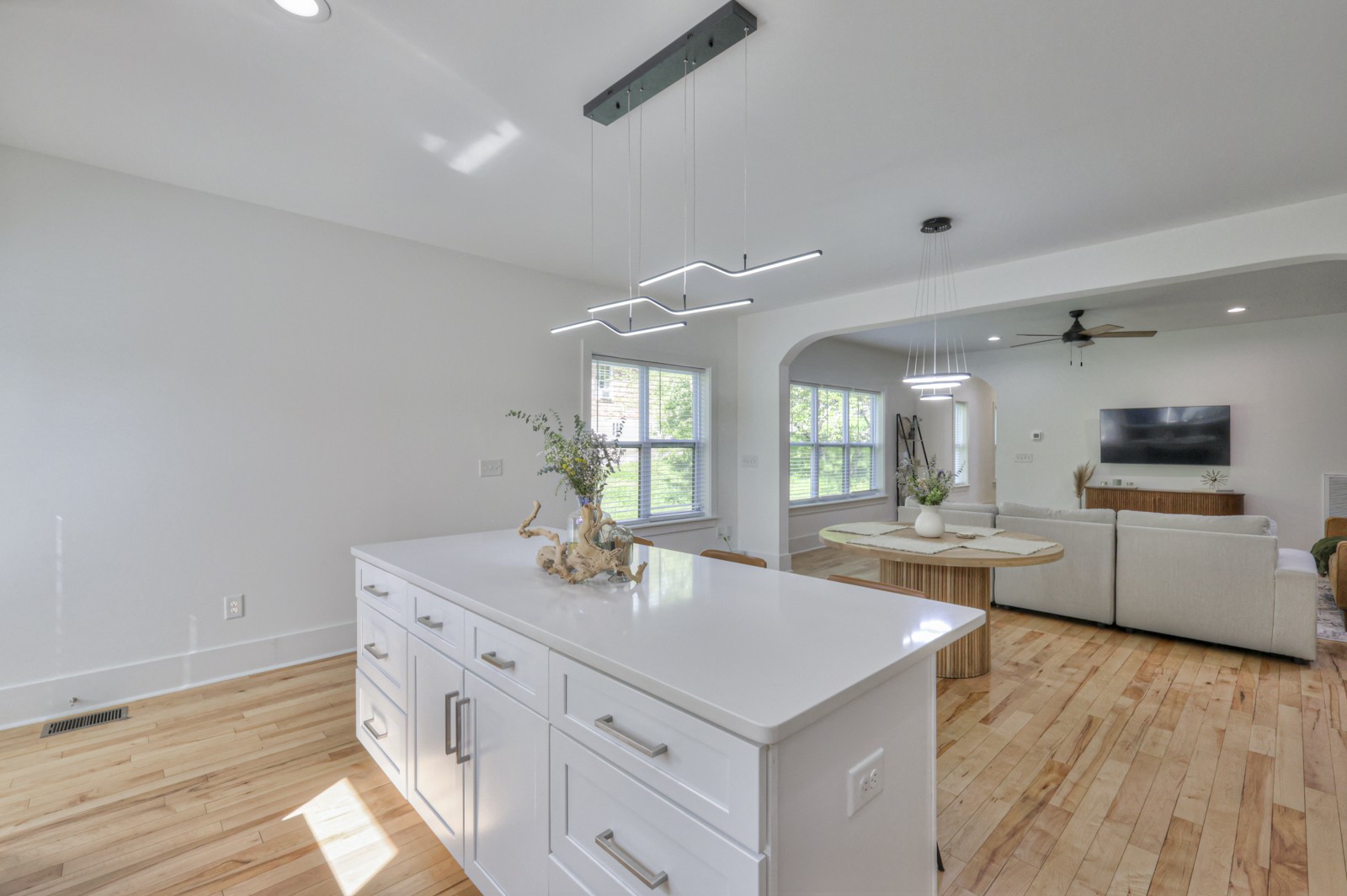 357 Dade Dr
