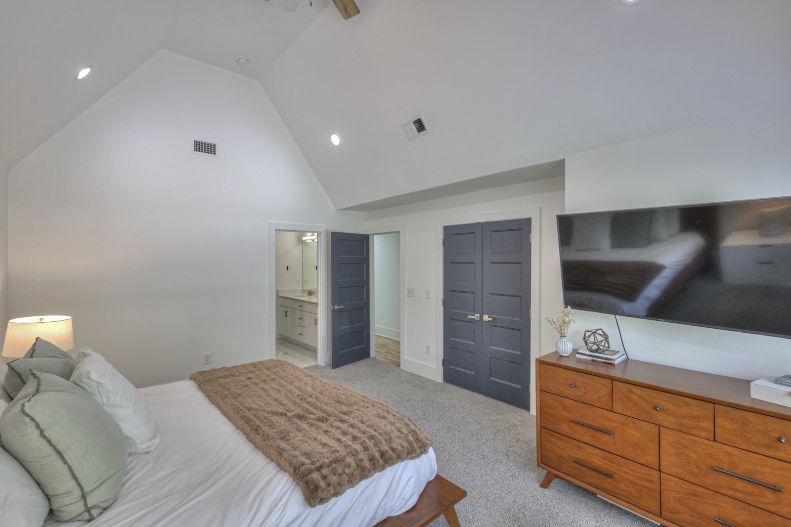 357 Dade Dr