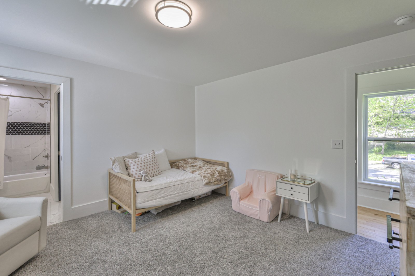357 Dade Dr