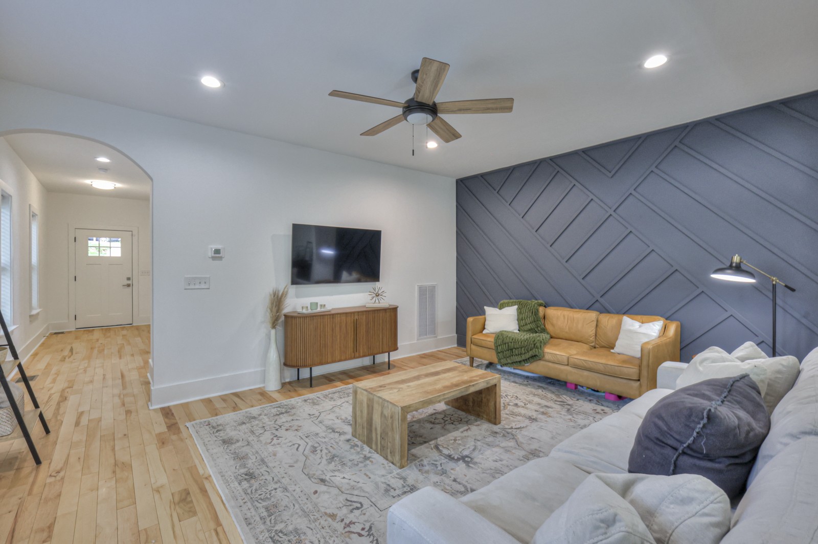 357 Dade Dr