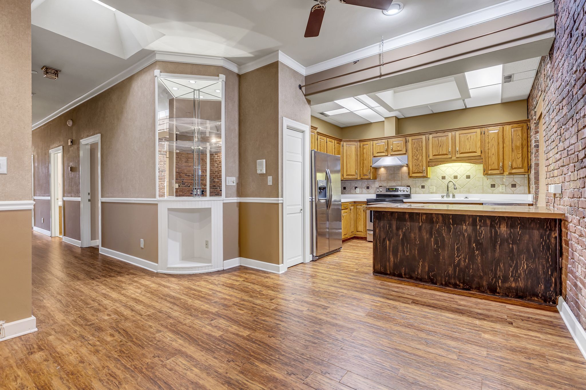 424 Main Street unit B
