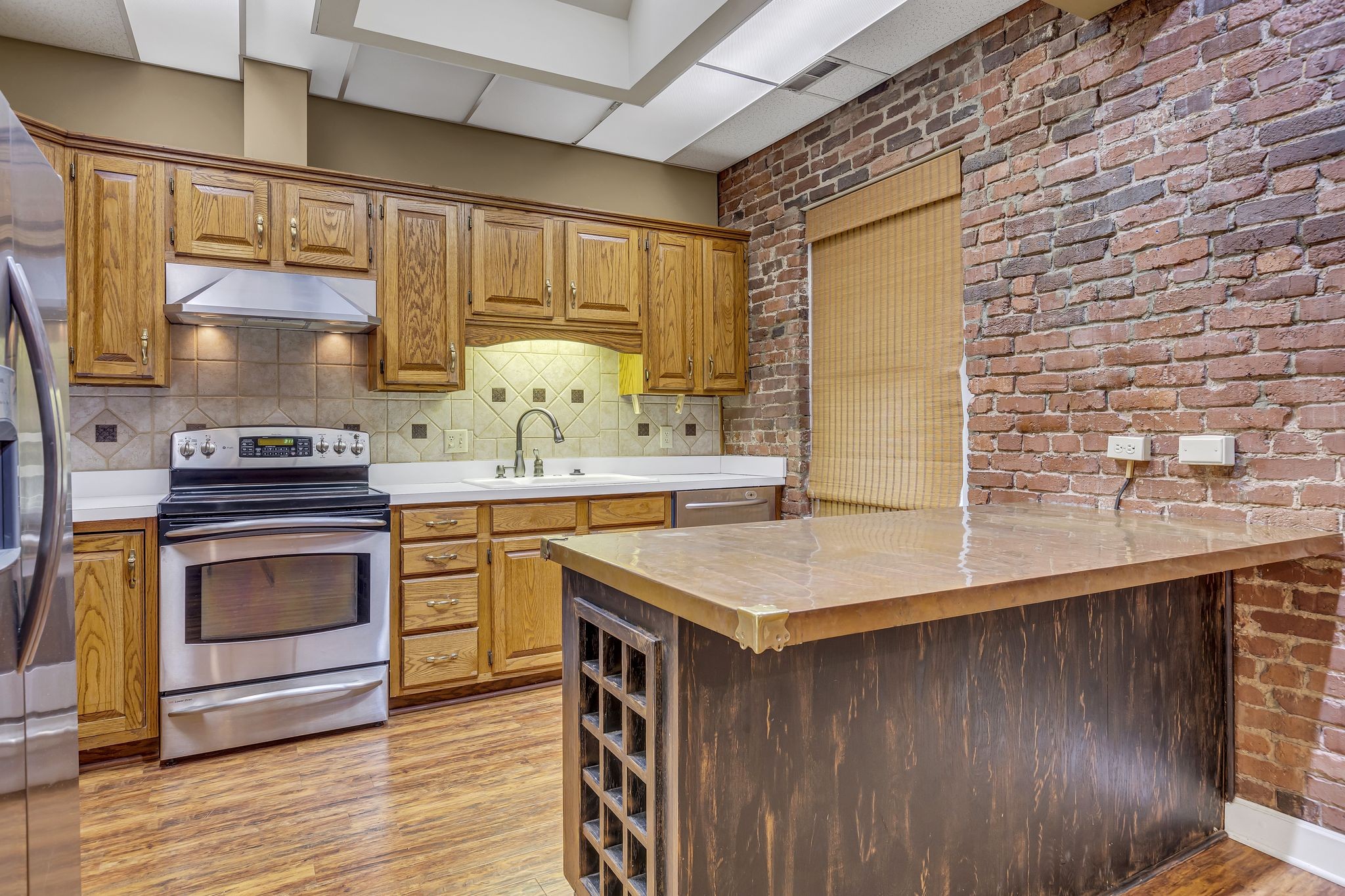 424 Main Street unit B