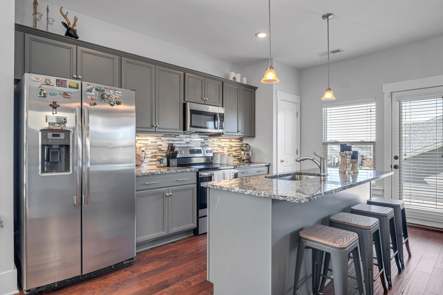 5003 Redbird Cir