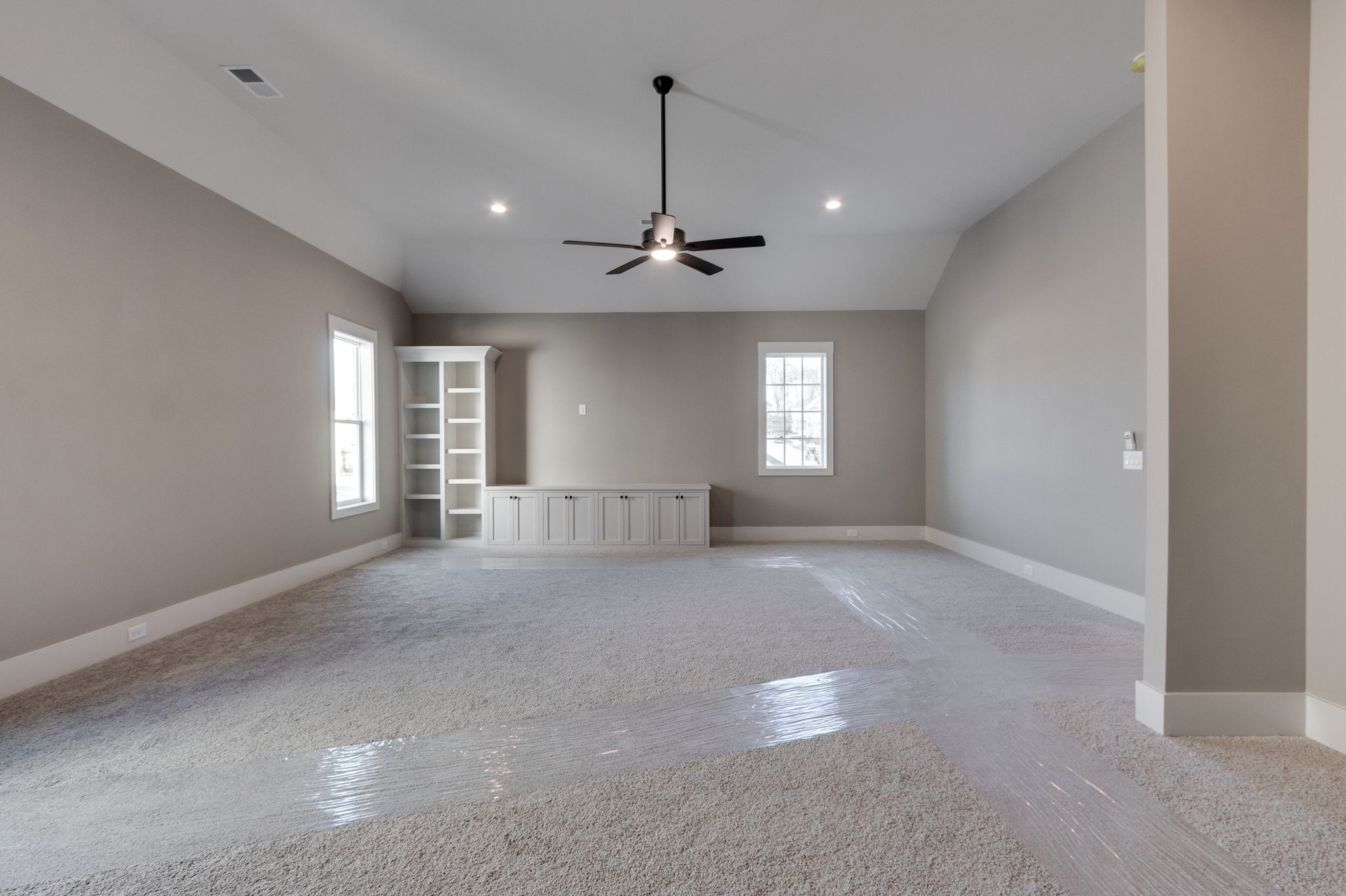 4013 Kathie Dr
