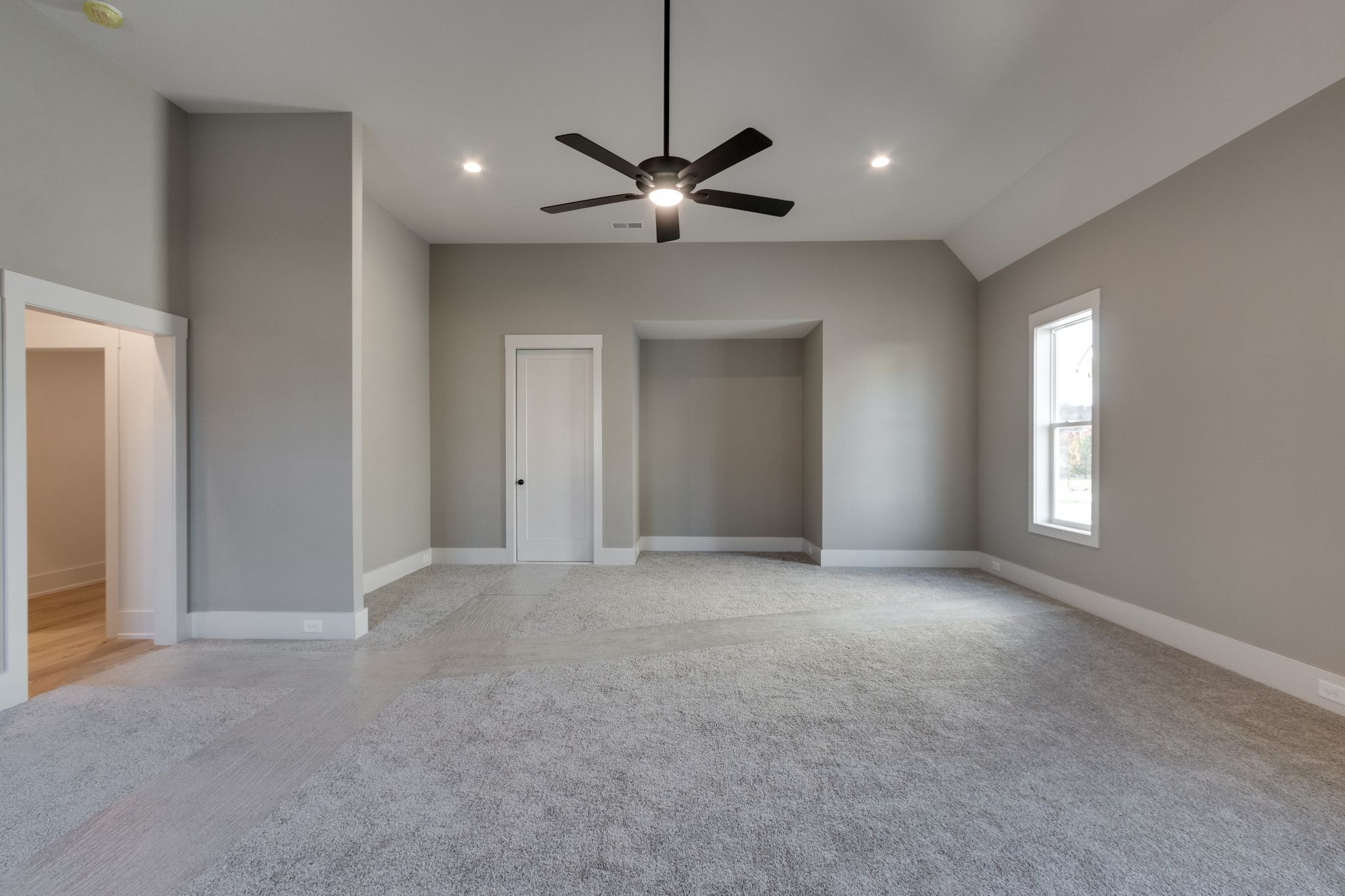 4013 Kathie Dr