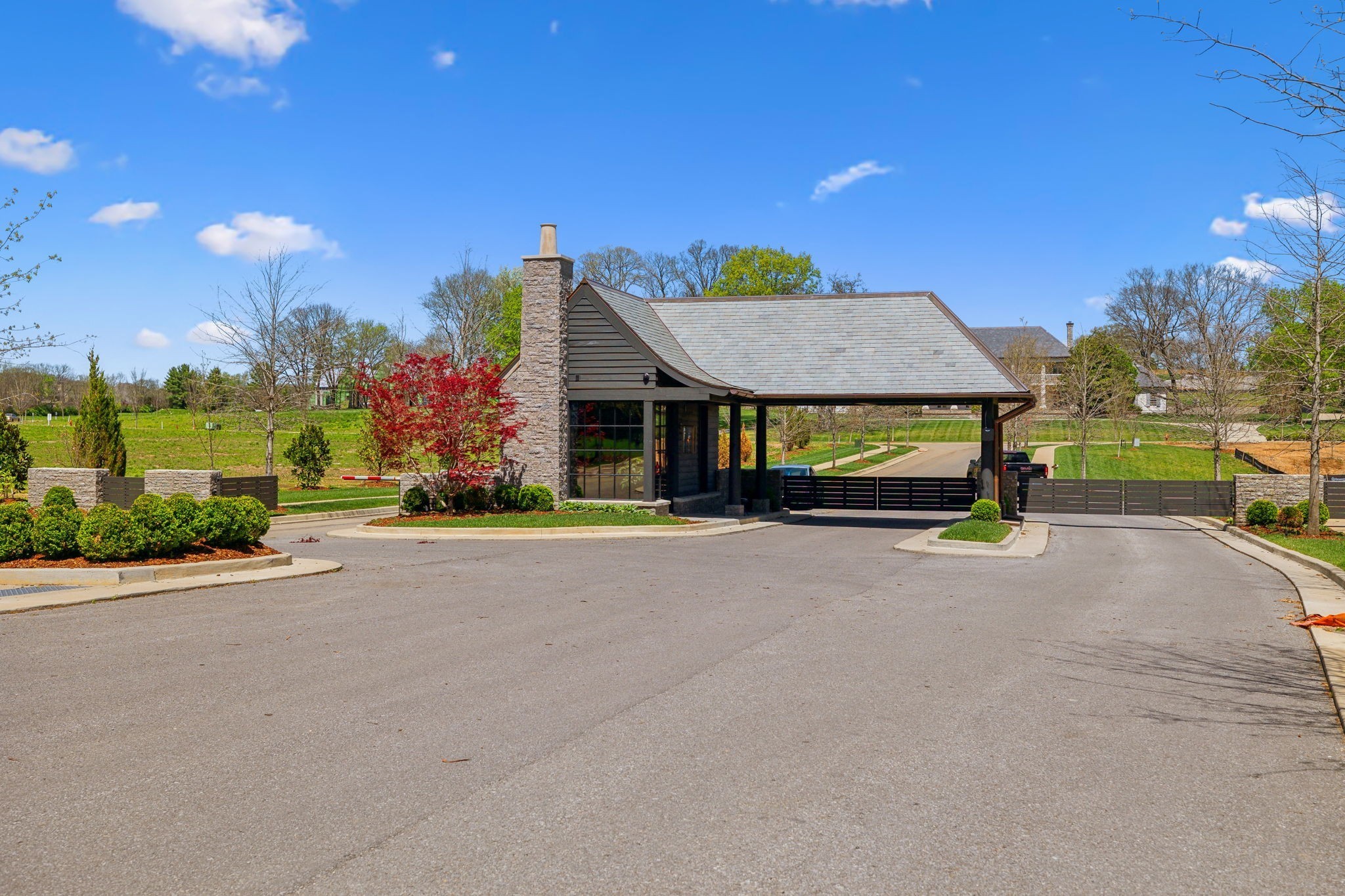 9233 Nina Ct