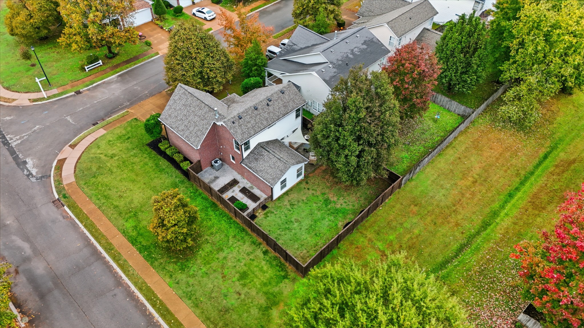 3239 Gardendale Dr