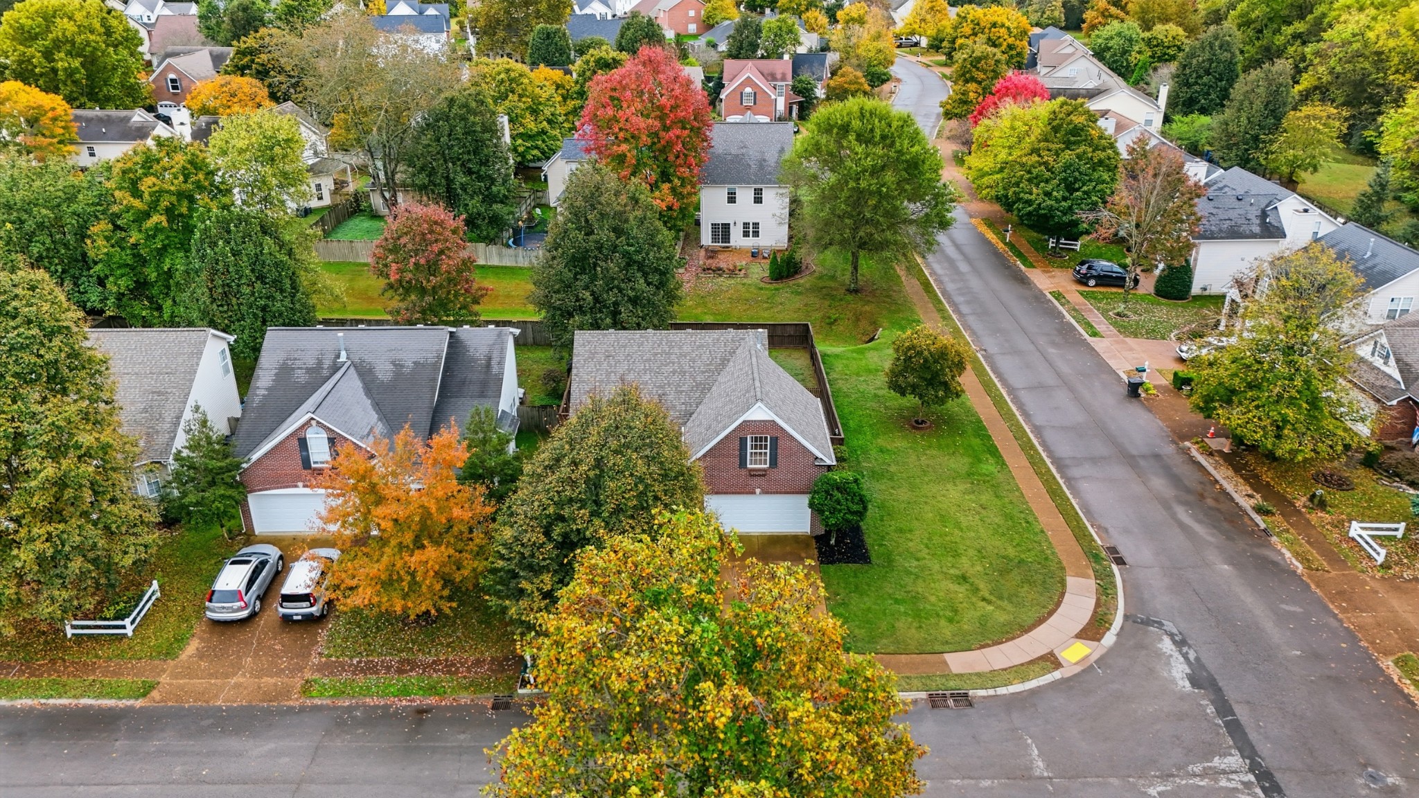 3239 Gardendale Dr