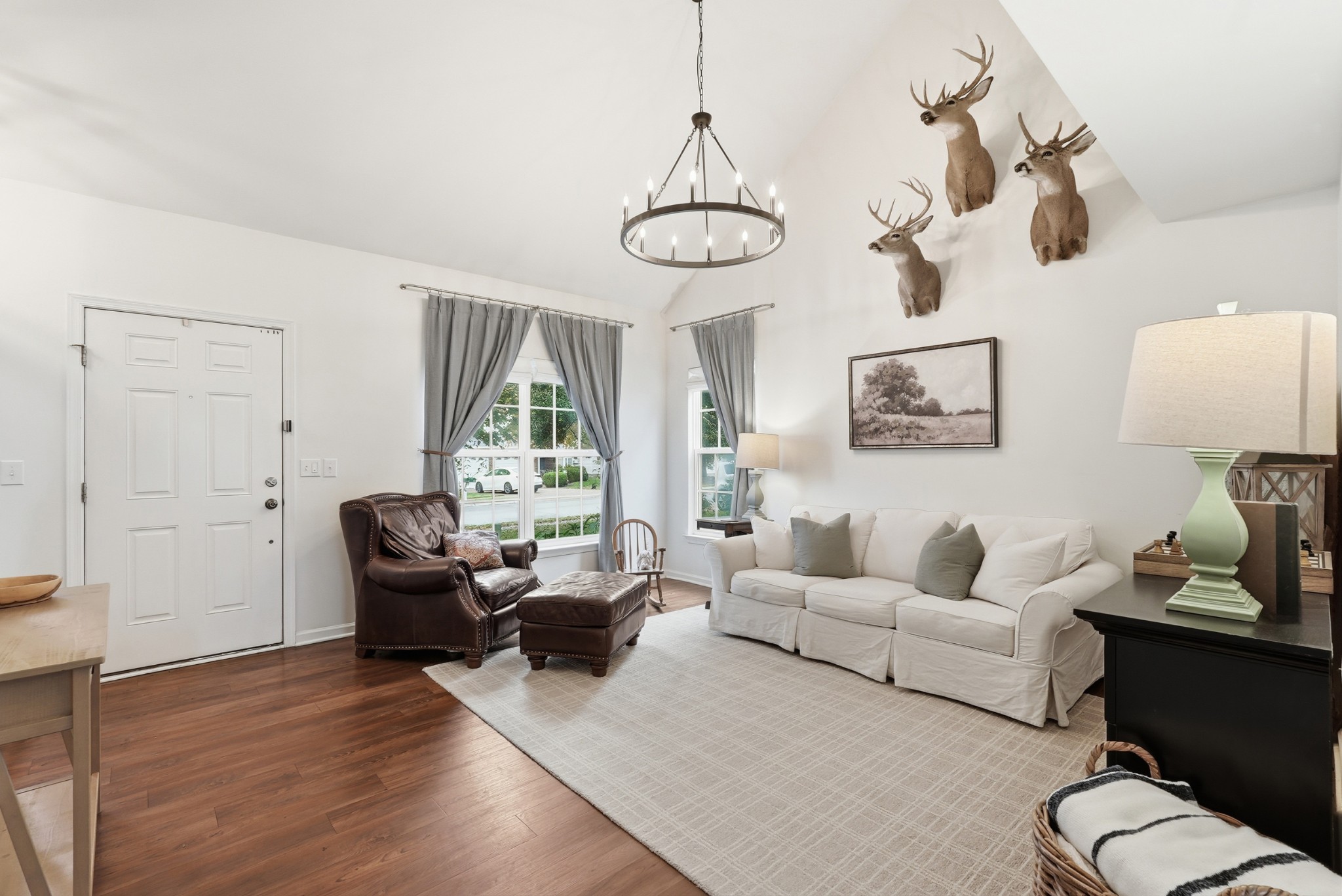 3239 Gardendale Dr