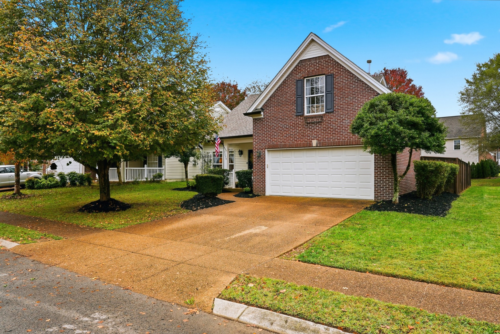 3239 Gardendale Dr
