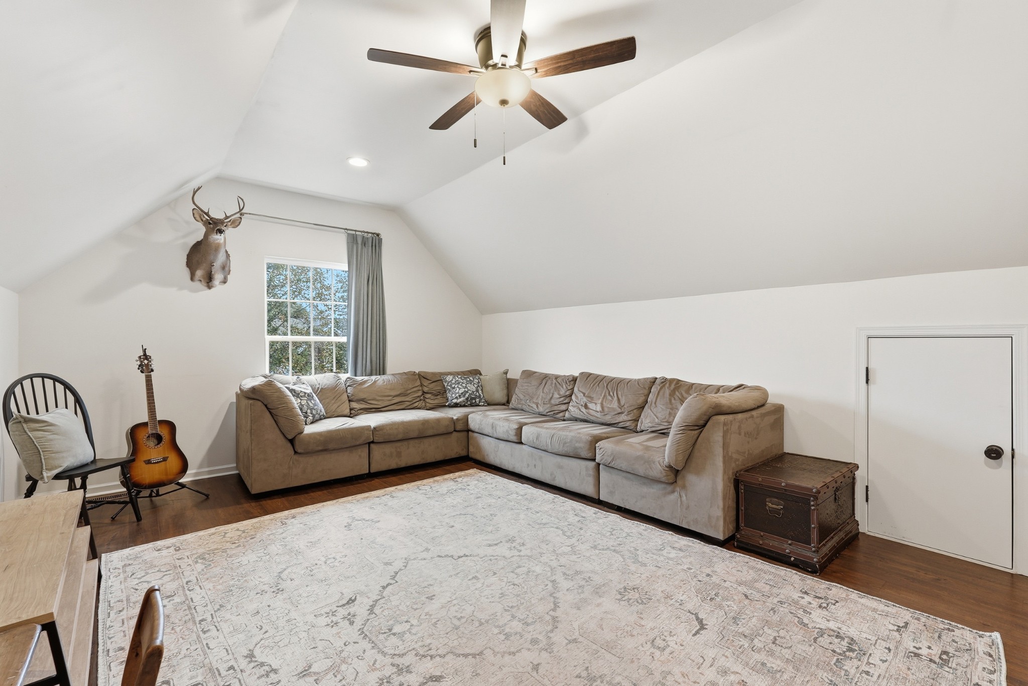 3239 Gardendale Dr