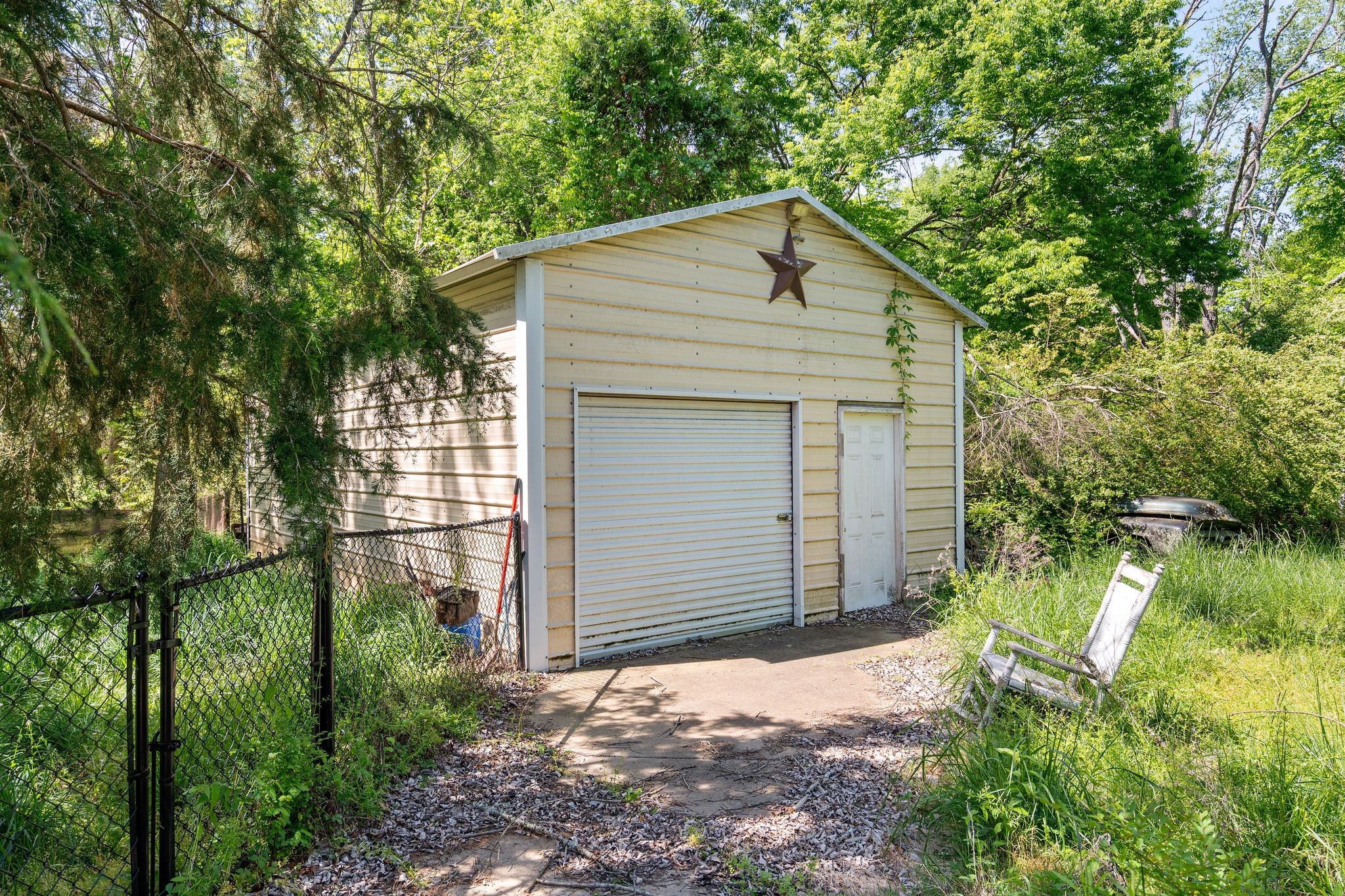 4301 N Chapel Rd
