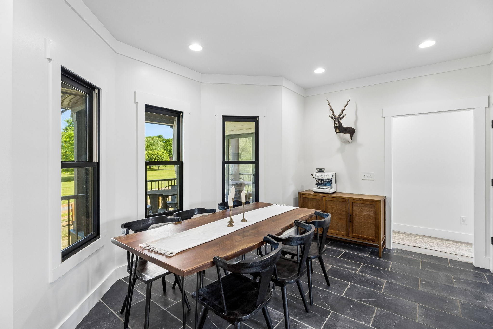1201 Heelstone Ct