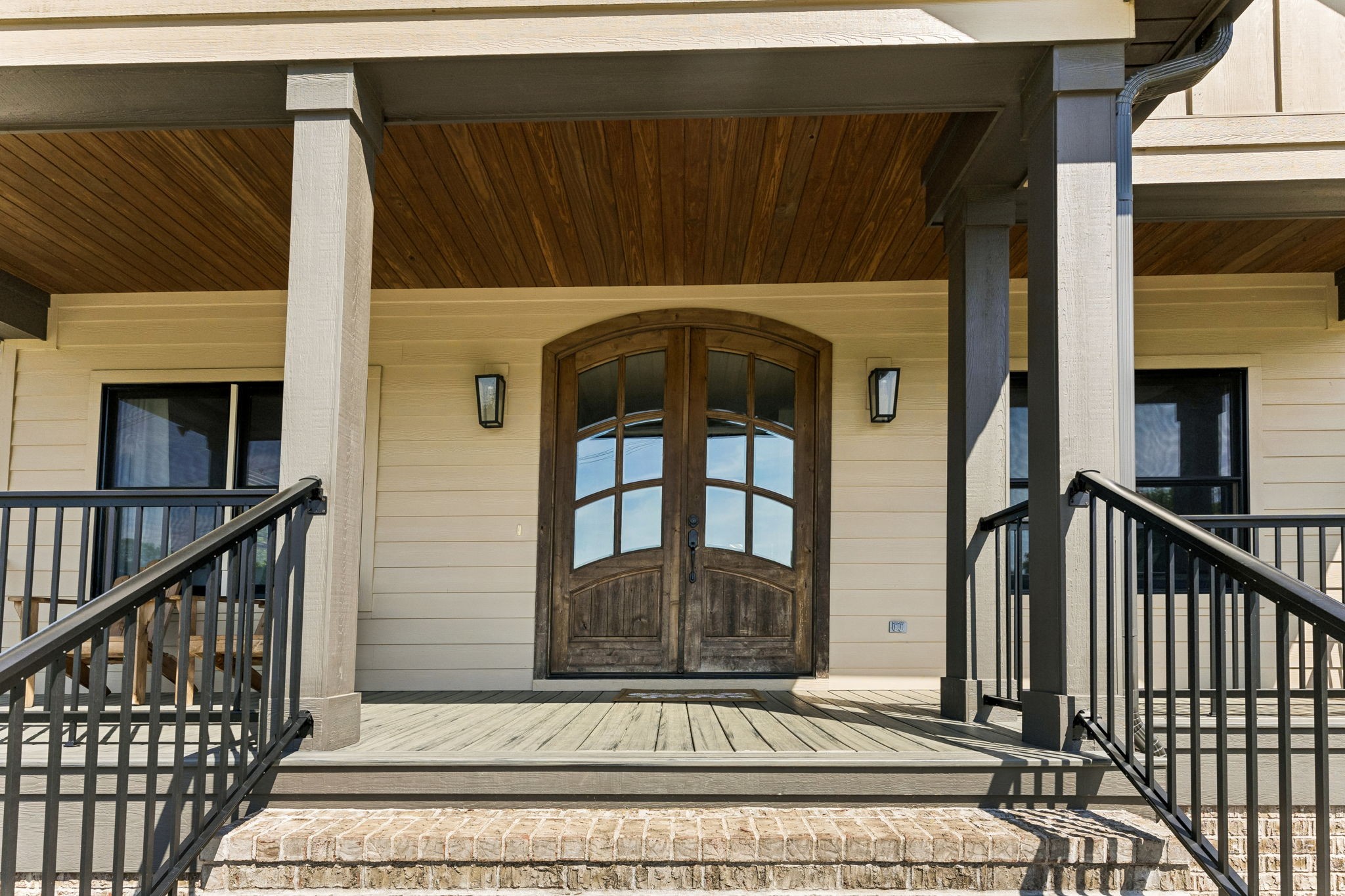 1201 Heelstone Ct