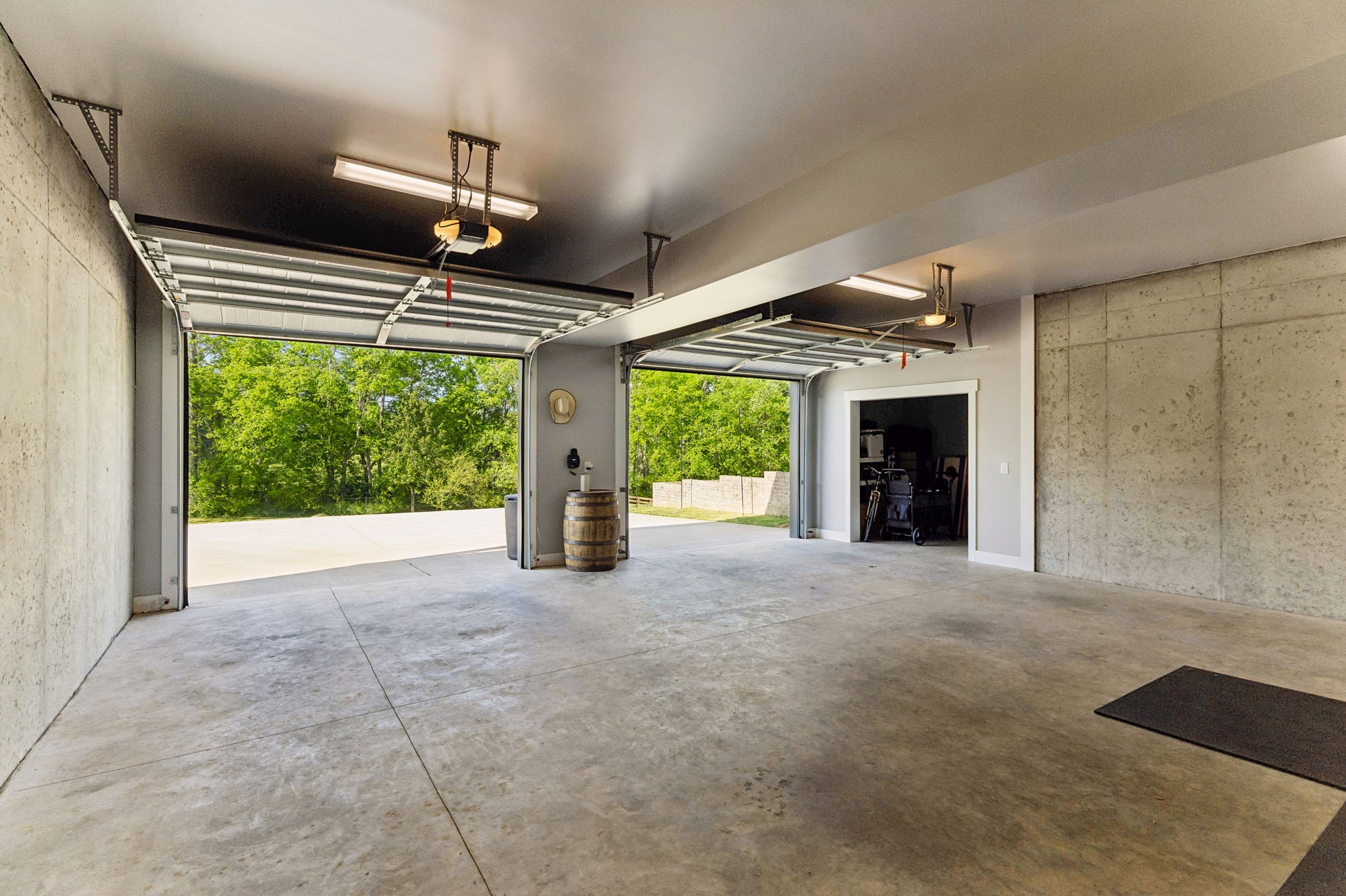 1201 Heelstone Ct