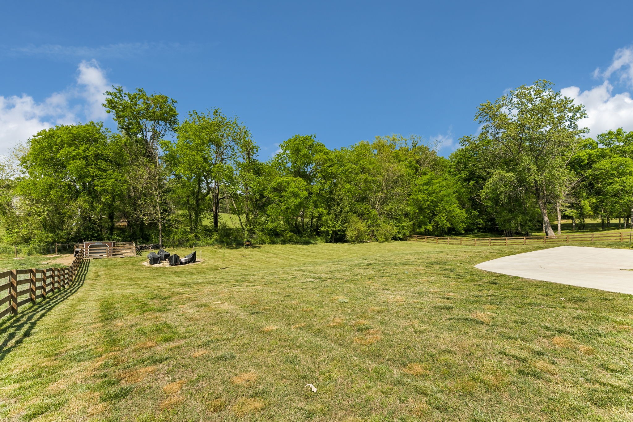 1201 Heelstone Ct