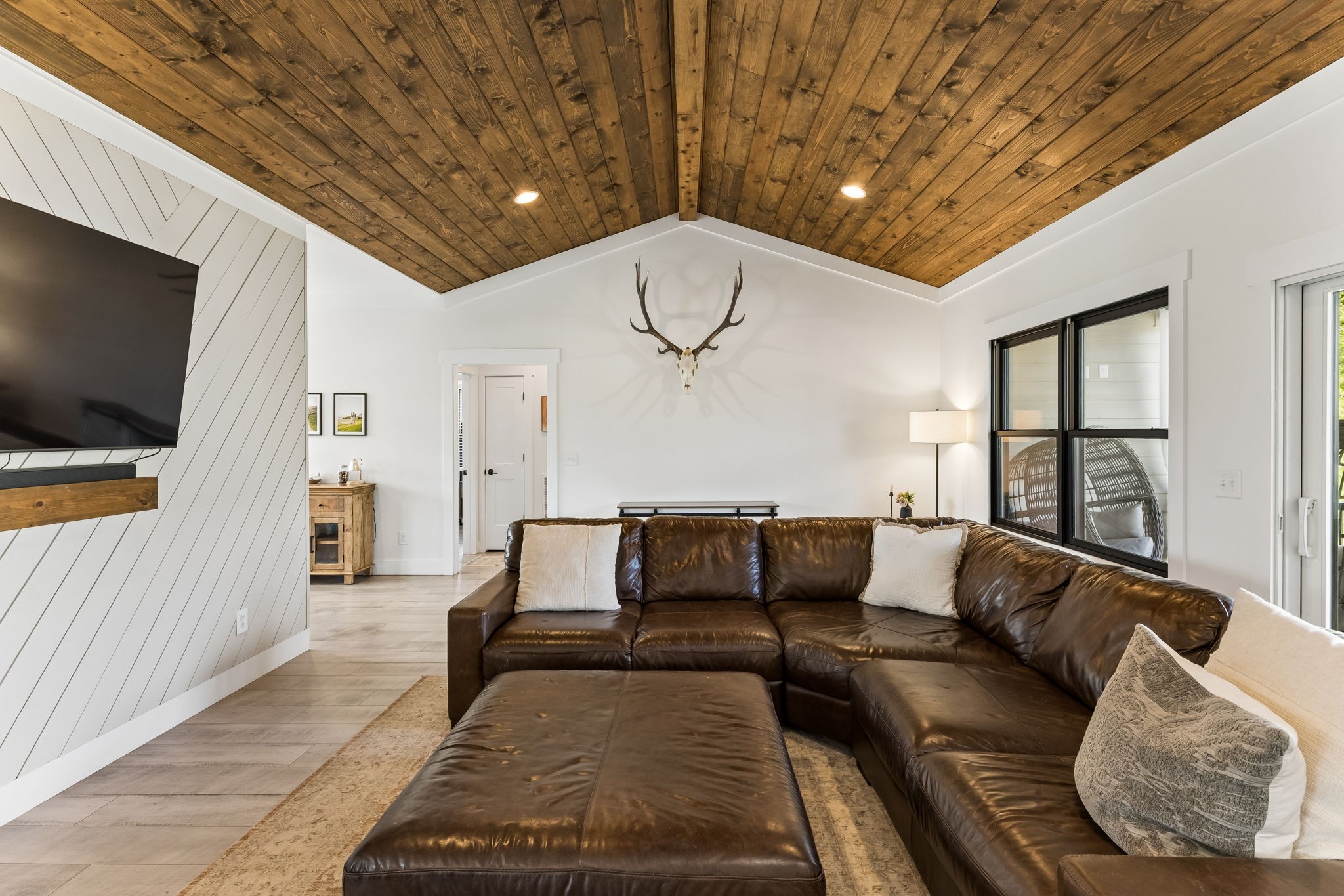 1201 Heelstone Ct