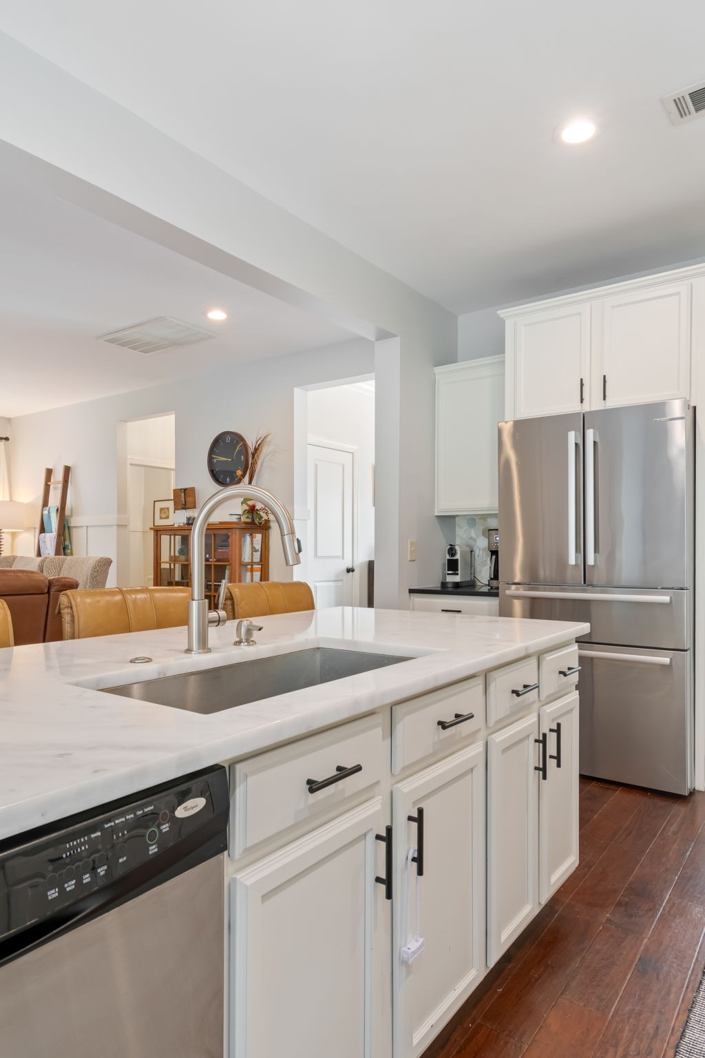 2323 Clare Park Dr
