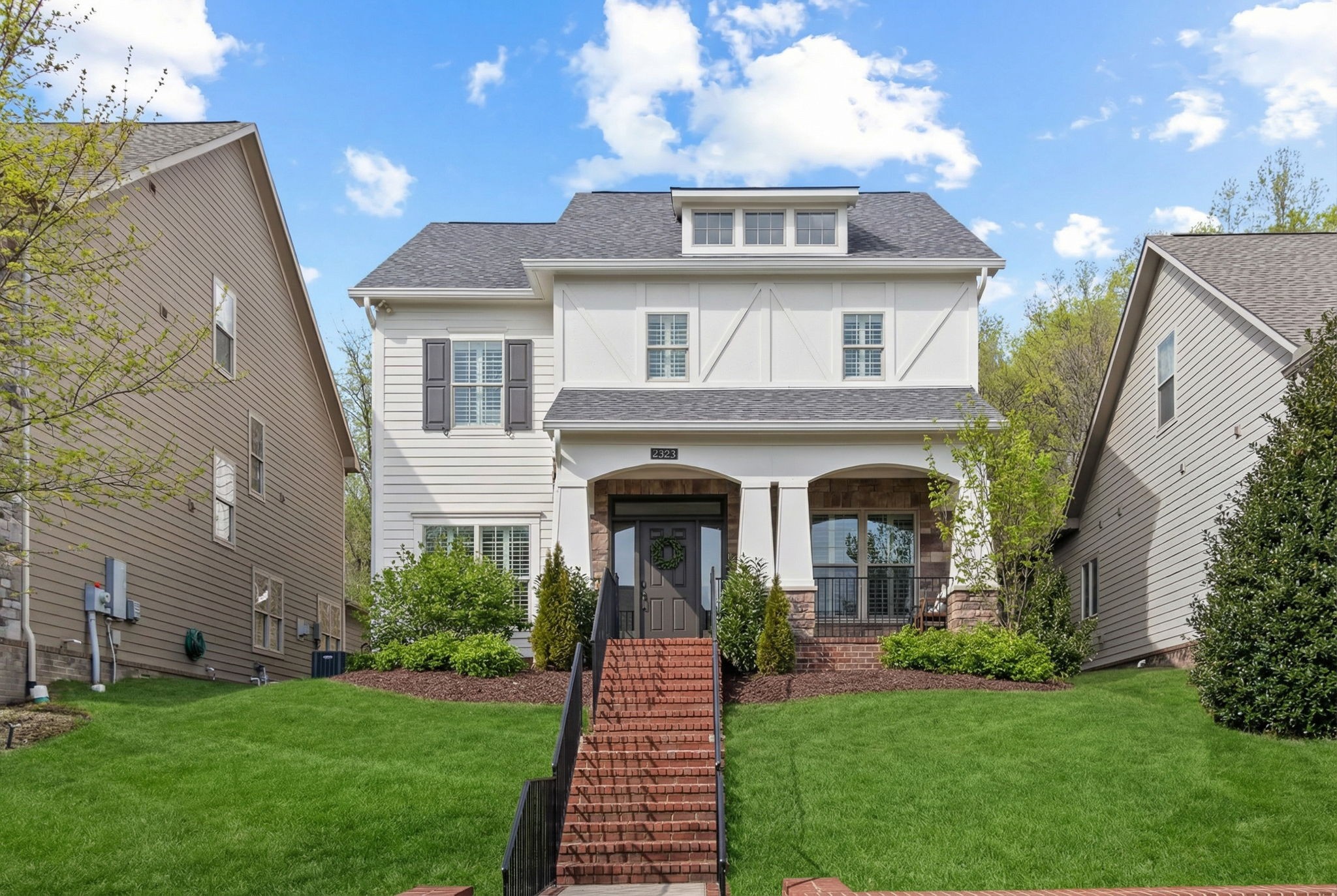 2323 Clare Park Dr