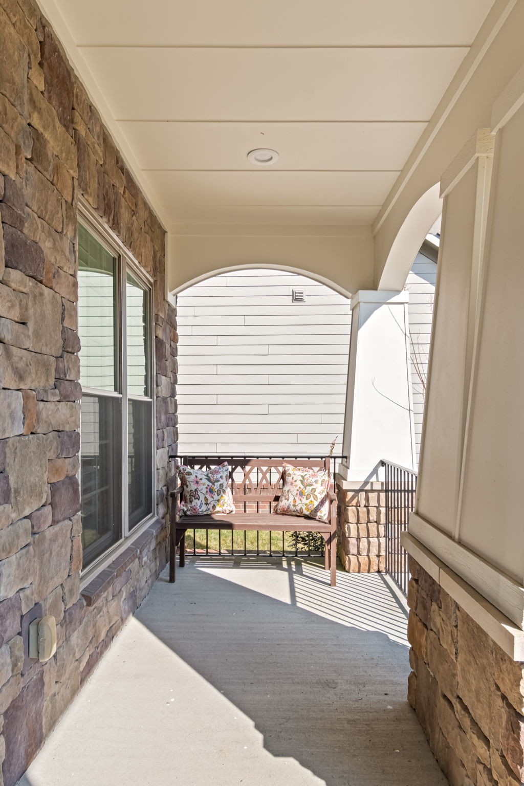 2323 Clare Park Dr