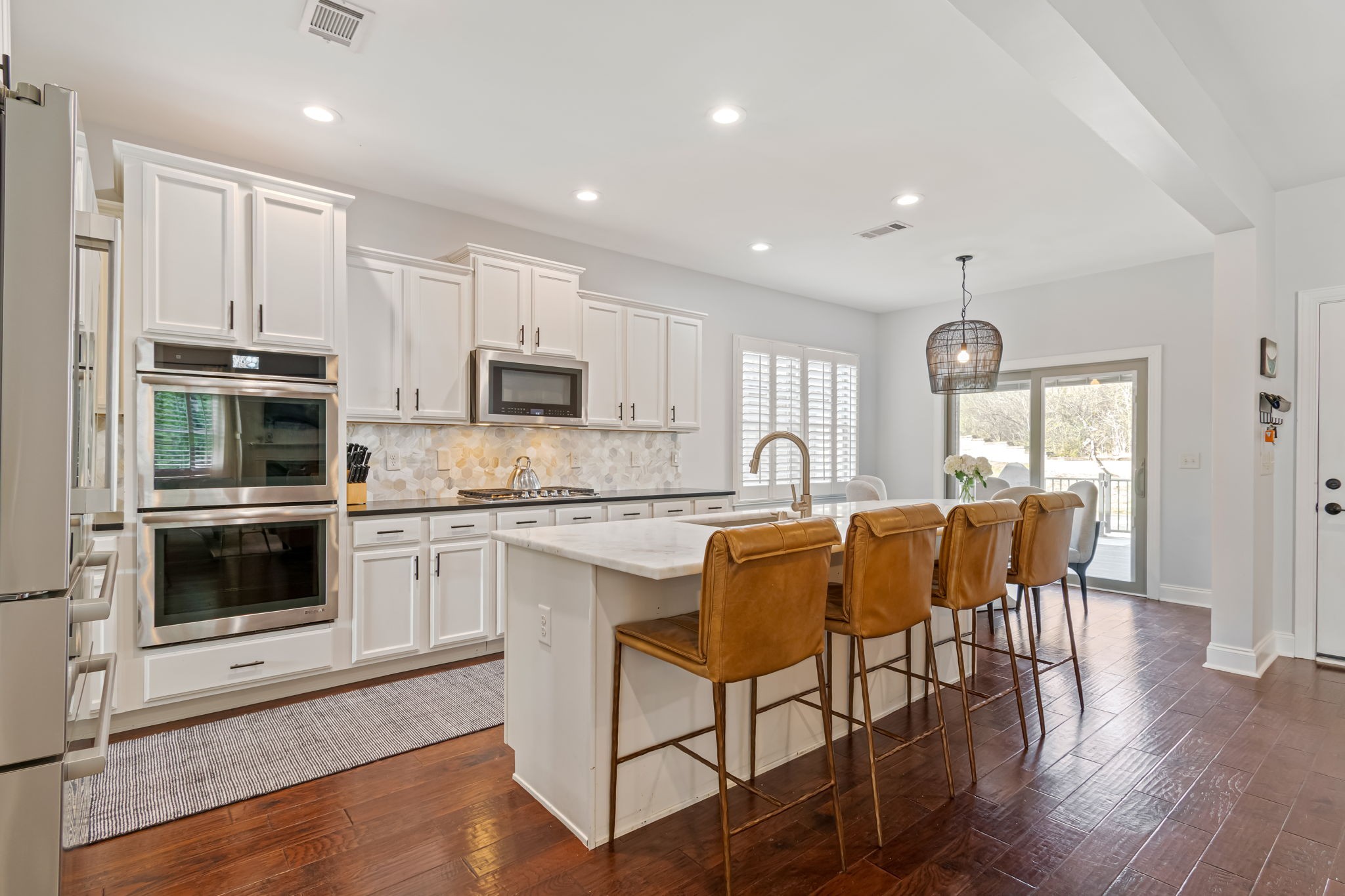 2323 Clare Park Dr