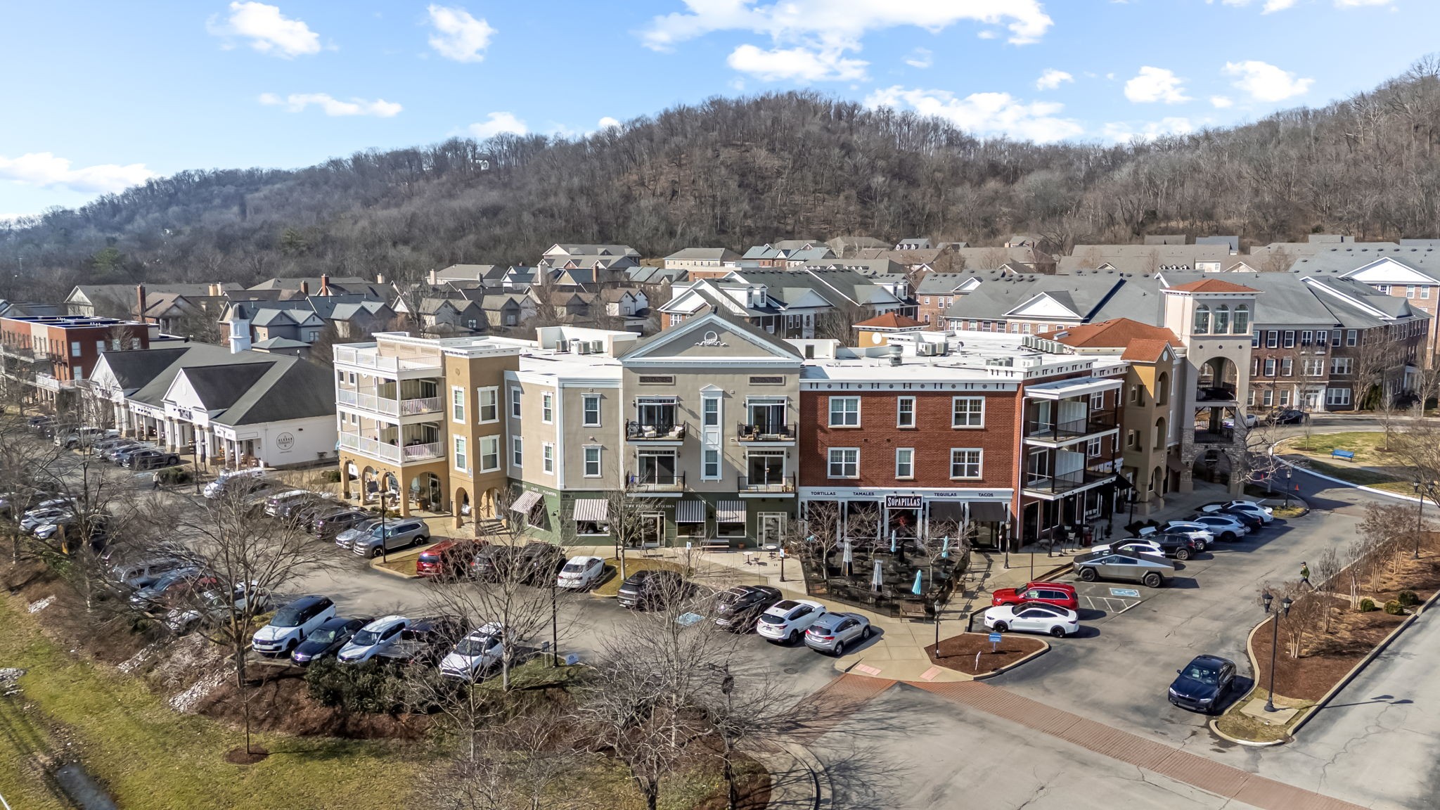 2323 Clare Park Dr