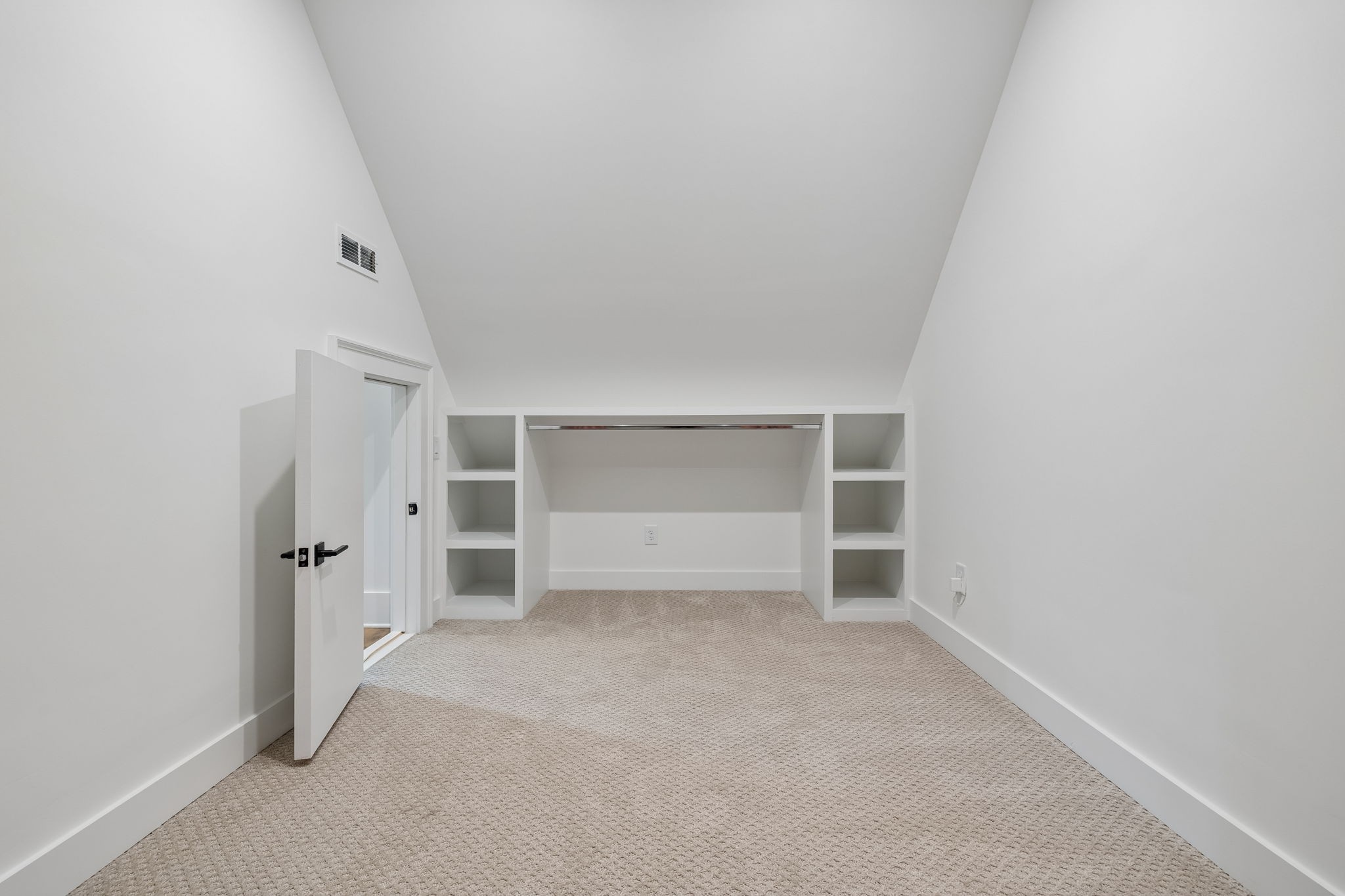 1209 Otter Creek Rd