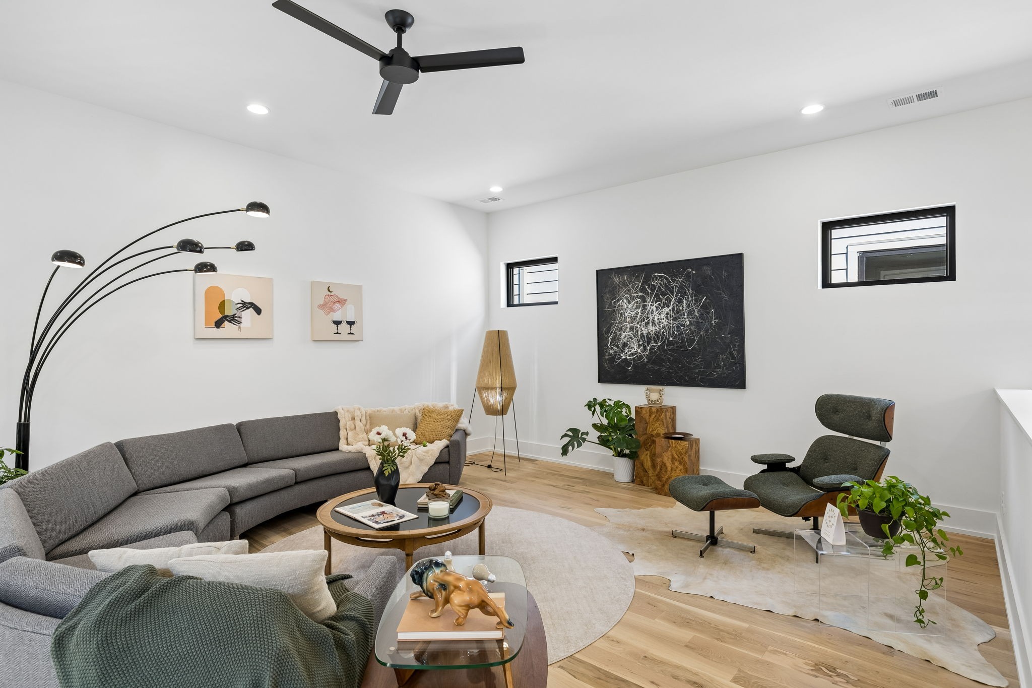 2507B Vaulx Ln