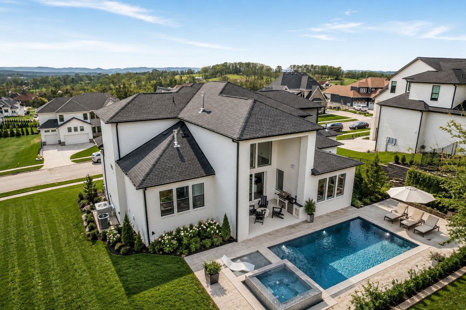 6100 Lookaway Cir