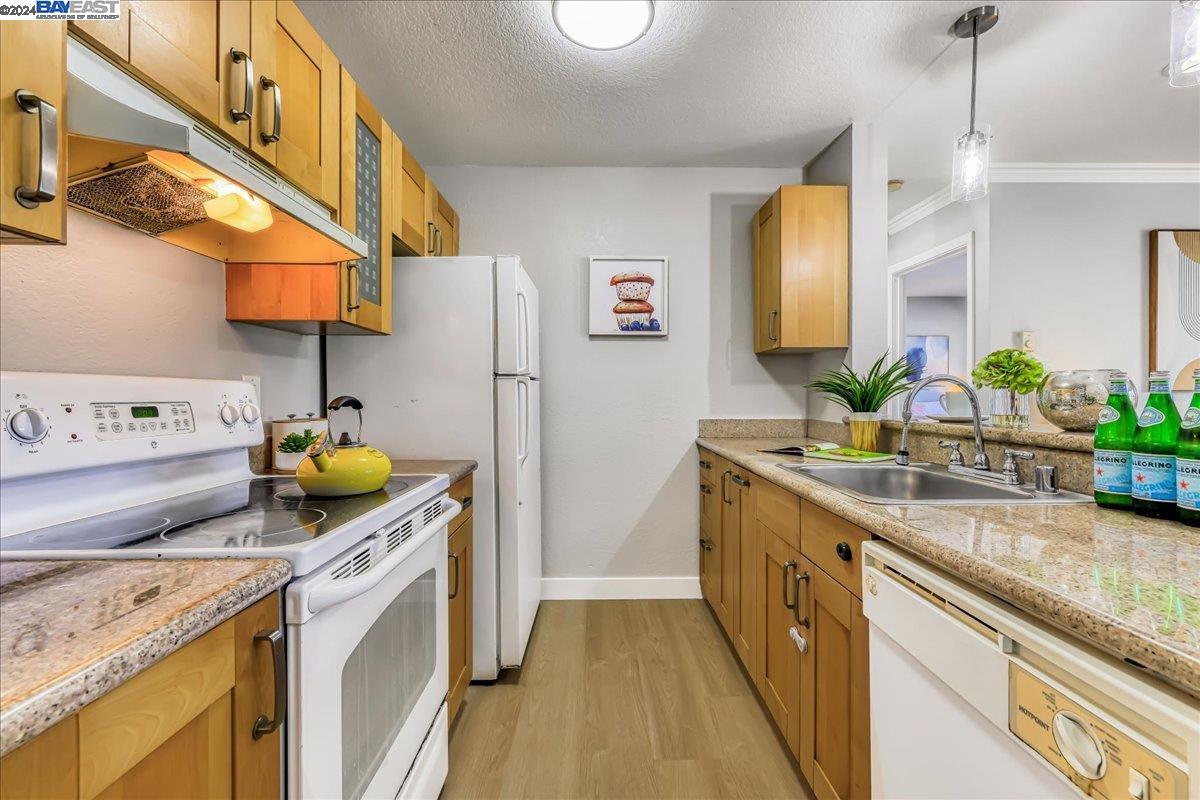 4084 Abbey Ter # 225