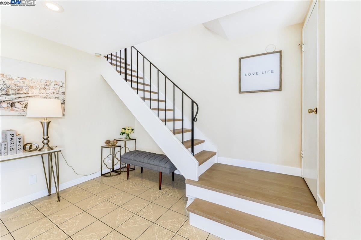 3707 Gainsborough Ter