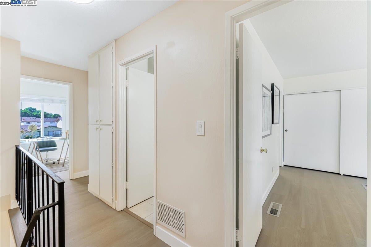 3707 Gainsborough Ter