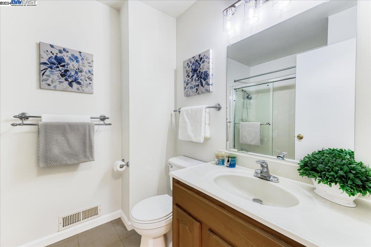 3707 Gainsborough Ter