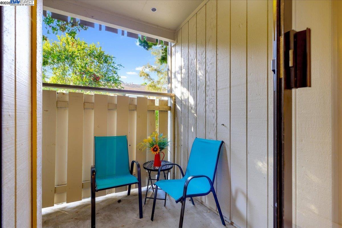 1439 Alma Loop