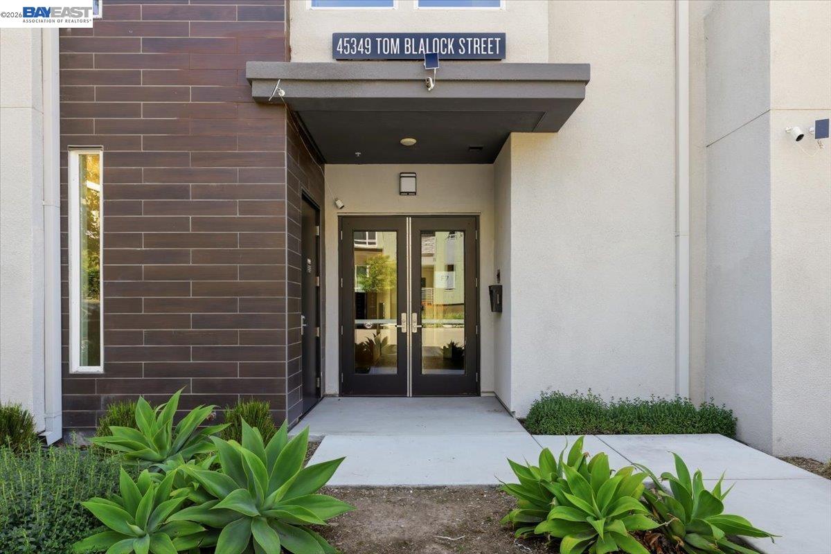 45349 Tom Blalock St # 402