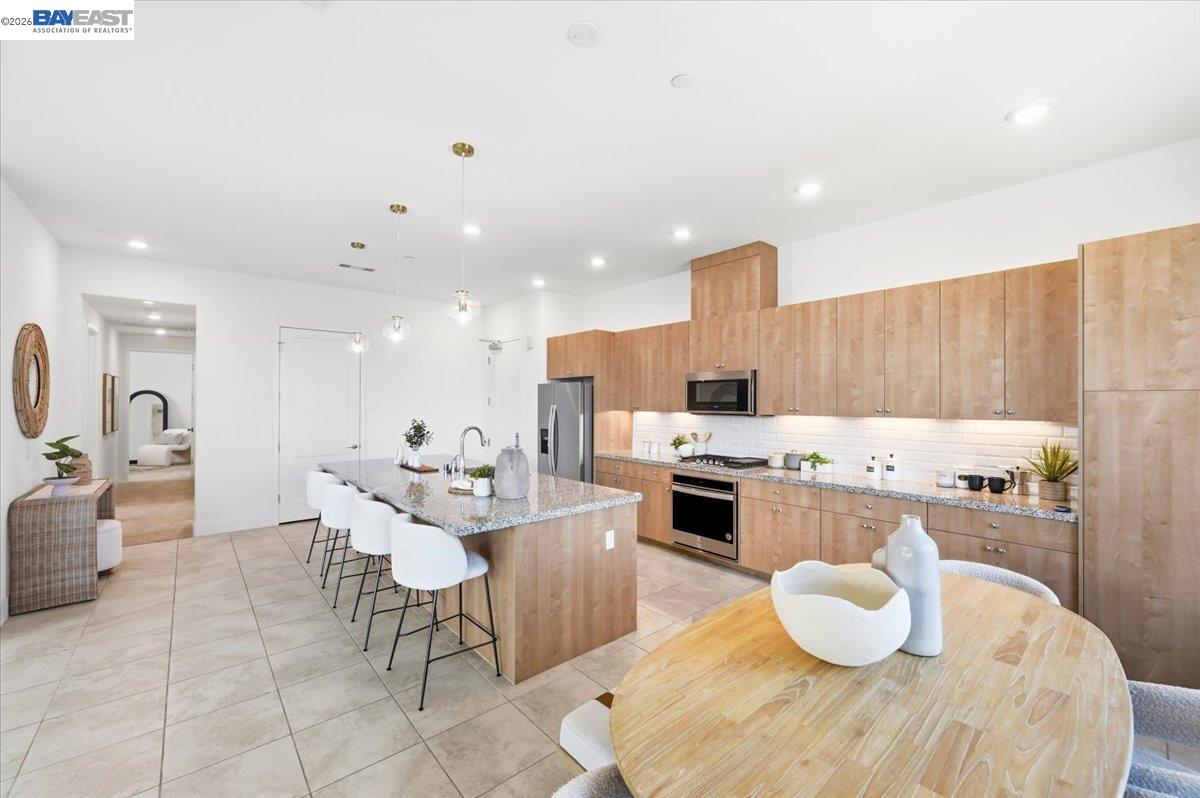 45128 Warm Springs Blvd # 455