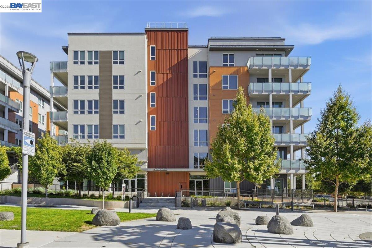 45128 Warm Springs Blvd # 455