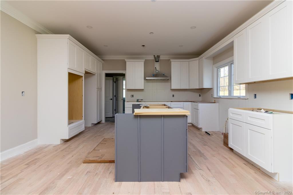 6 Tall Oaks Unit: 6