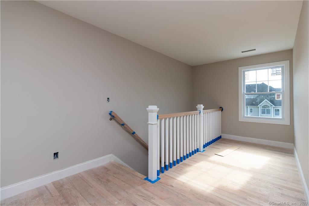 6 Tall Oaks Unit: 6
