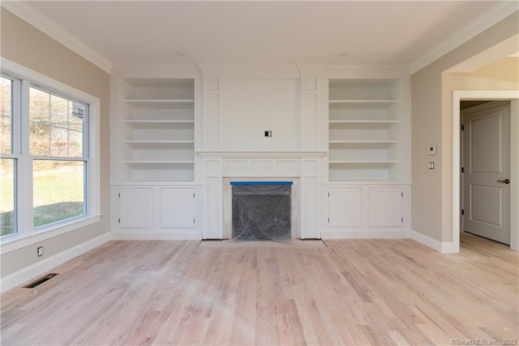 6 Tall Oaks Unit: 6