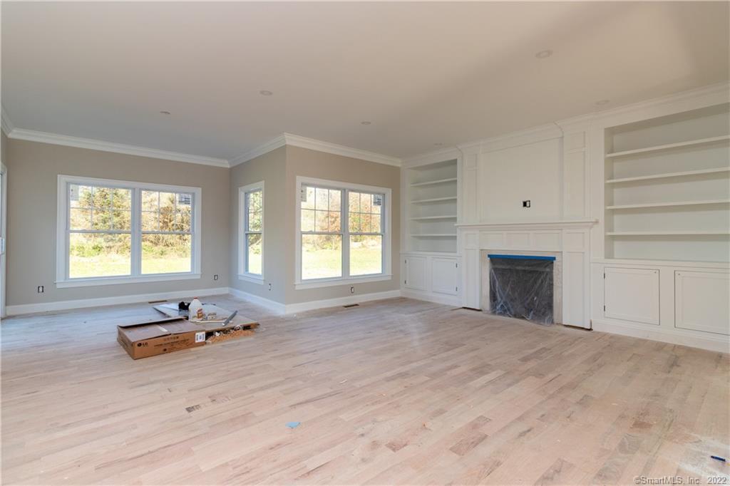6 Tall Oaks Unit: 6